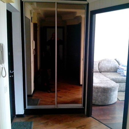 Beautiful And Comfortable 2 Rooms Apartment Kiew Exterior foto